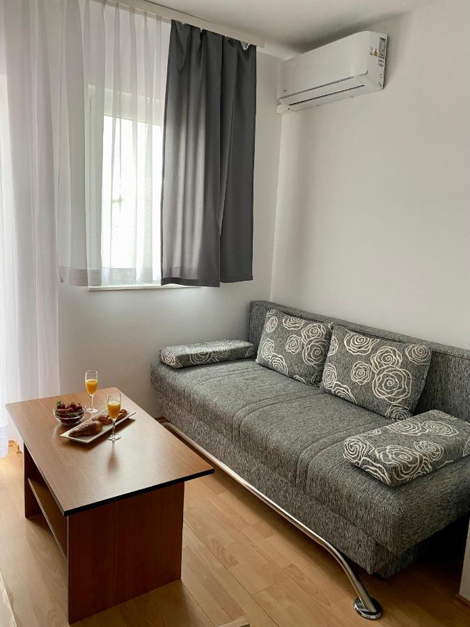 Apartmani Hila Njivice Kültér fotó
